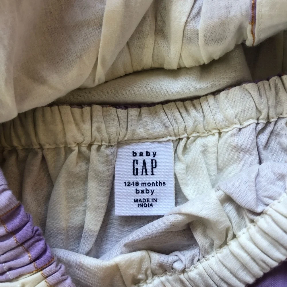 NWT Baby Gap Shiny Gingham 3-Piece Outfit Set- Top, Bloomers, Headband